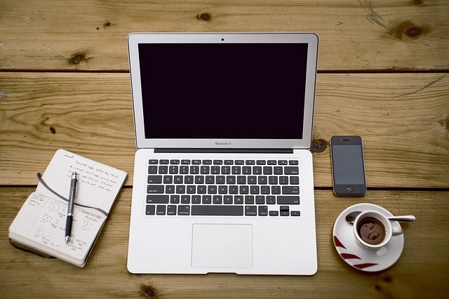 Zalety własnej strony internetowej